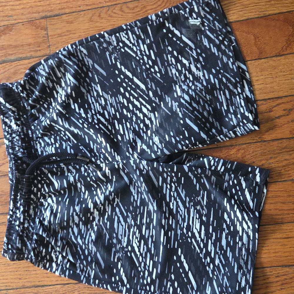 Bundle Of 2 Pull-on Shorts (XS/5-6) - Picture 5 of 8
